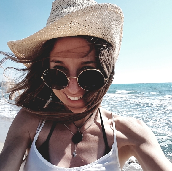 Meet your Posher, D - Picture 1 of 1